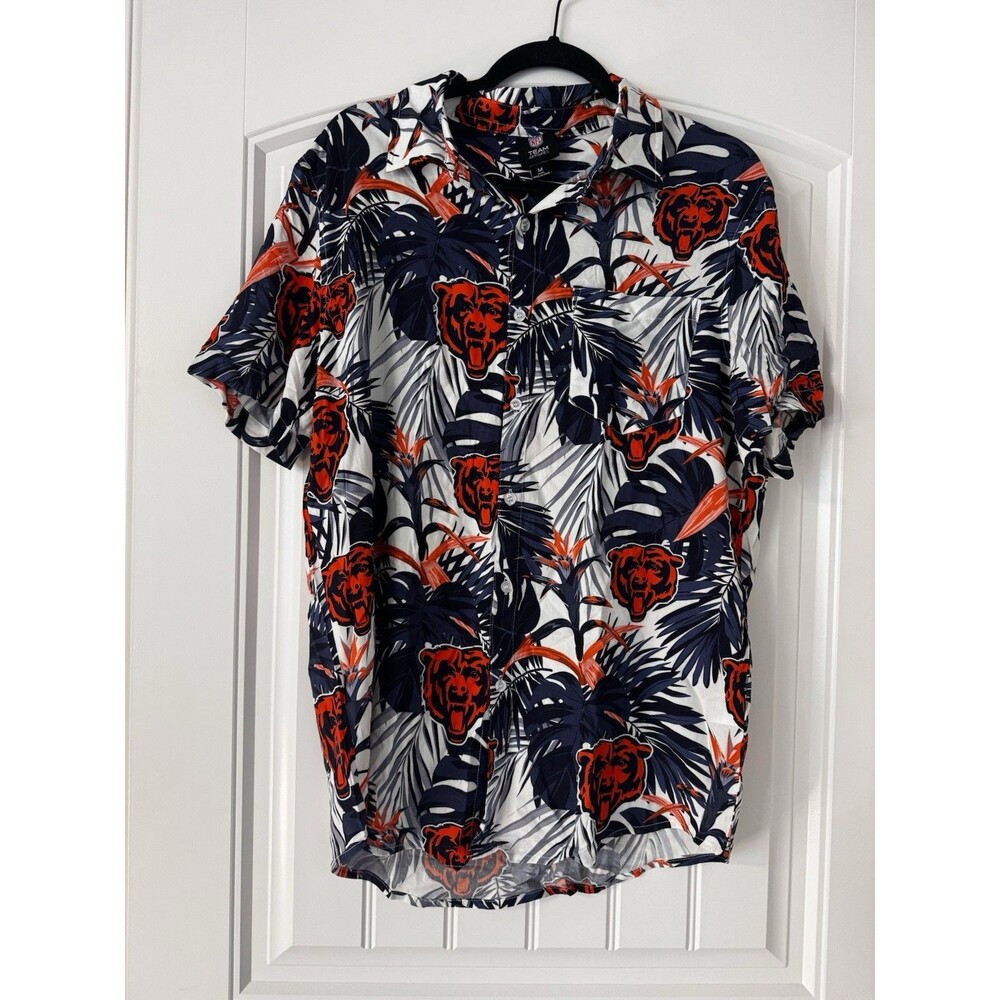 Chicago Bears NFL Hawaiian Shirt Men M Tropical Button Up AOP Viscose